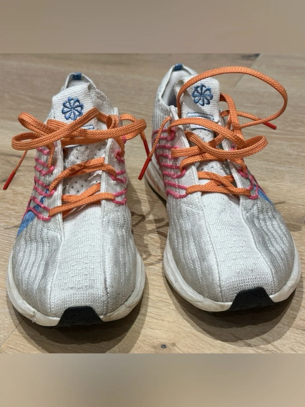 Women’s Nike White Knit Running Shoes - Blue Swoosh, Pink Stripes & Orange Laces - Picture 2 of 16